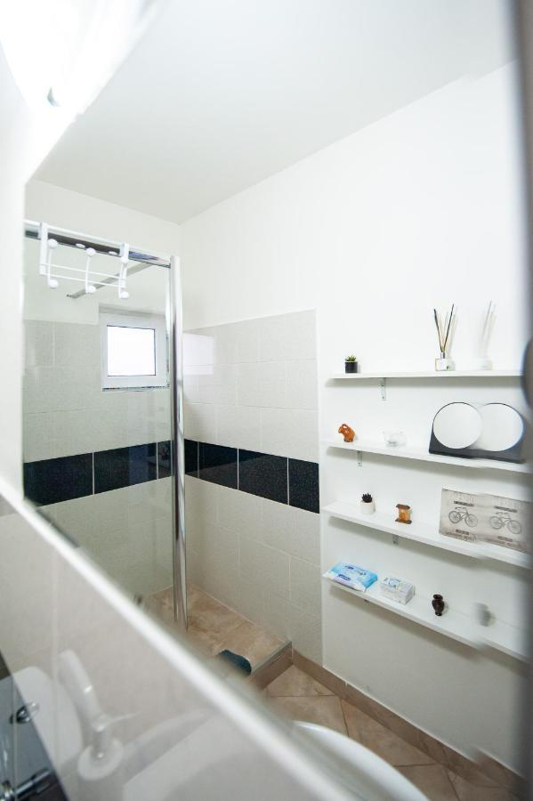 1 Freidorf Apartment Timisoara Bagian luar foto